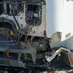 株式会社ジャストライト/福岡/山口県/大型トラック２台が正面衝突 運転手２人死亡